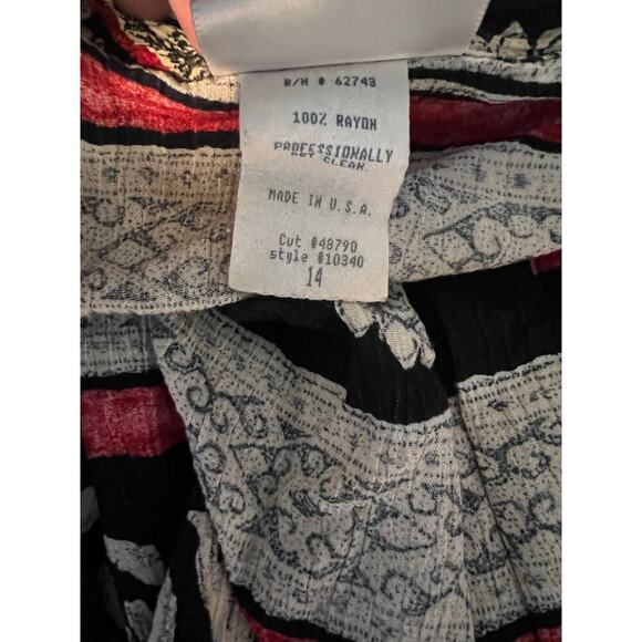 Kathy Lee size 14 gypsy goth BoHo gauzy stretch button in front short sleeve top - Picture 8 of 8